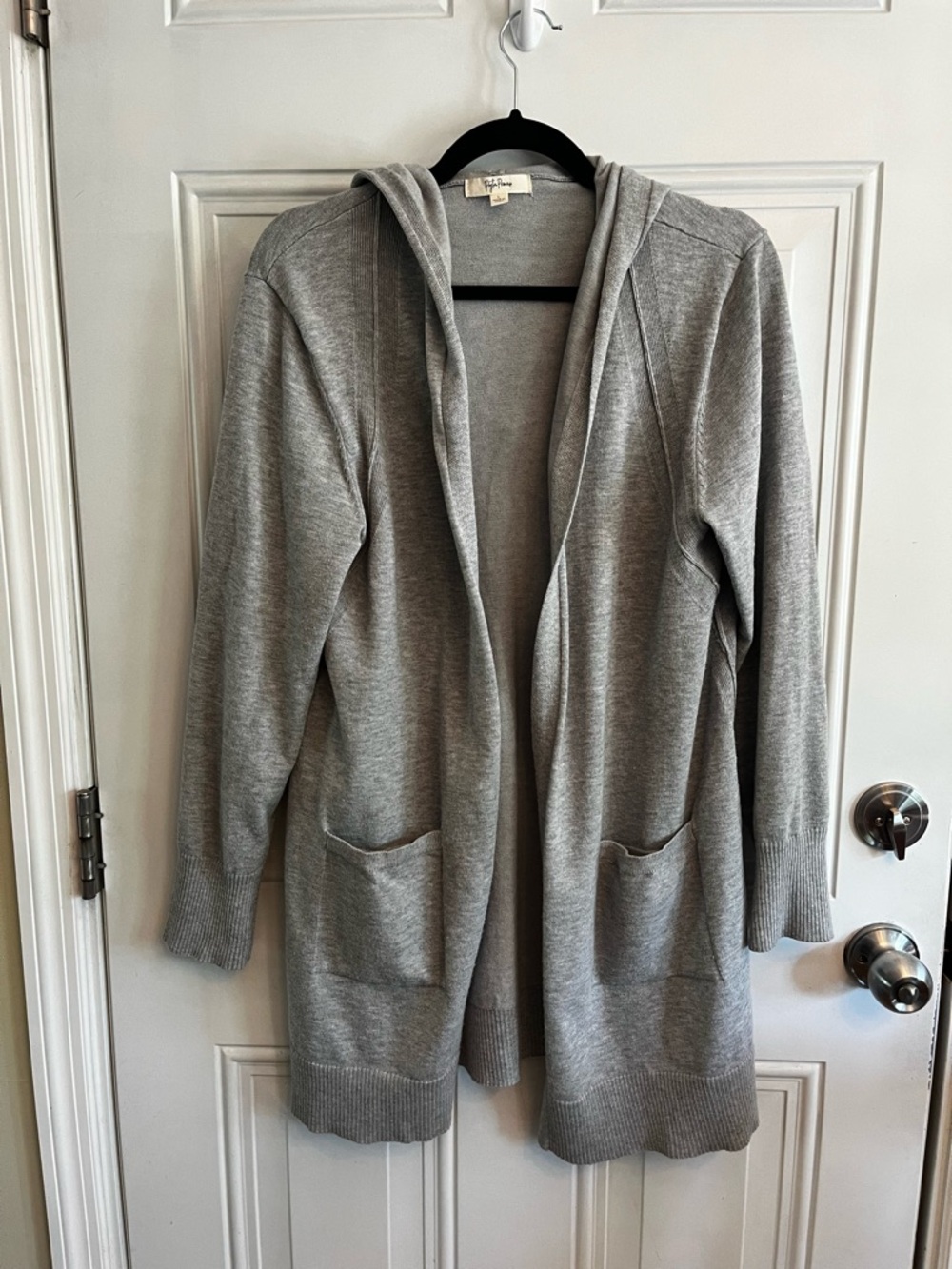 Peyton Primrose- Light Gray Hooded Open-Front Women’s Sweater Cardigan